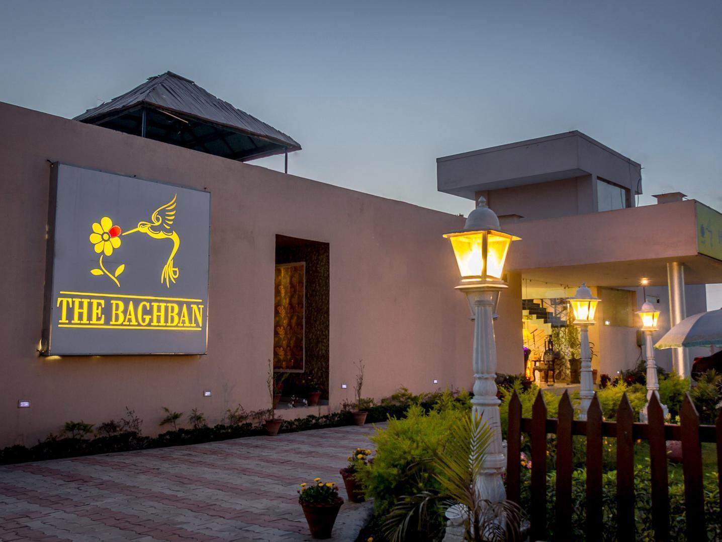 The Baghban Hotel & Resort, Bádámi Kültér fotó